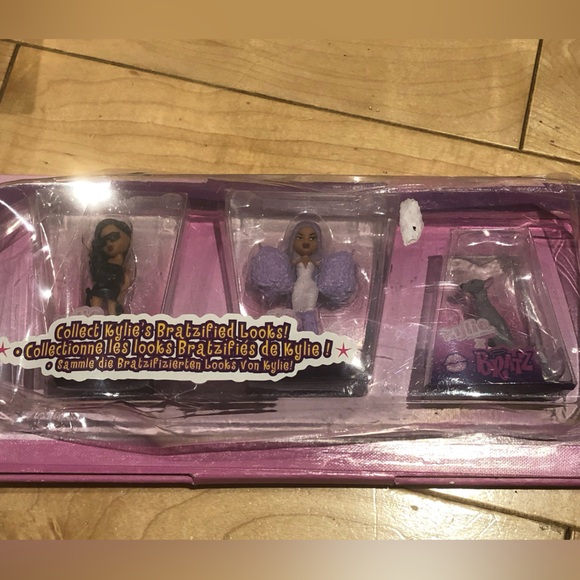 Bratz Kylie Doll Accessory Set - Picture 4 of 4